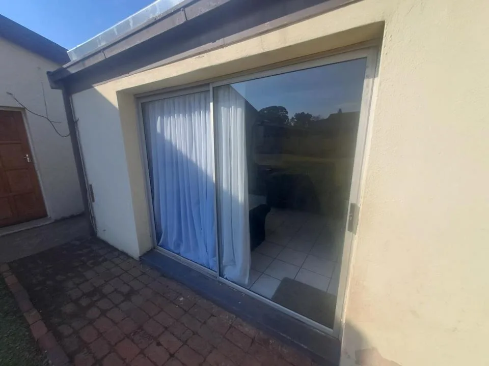 Apartment / flat to rent in Silverton