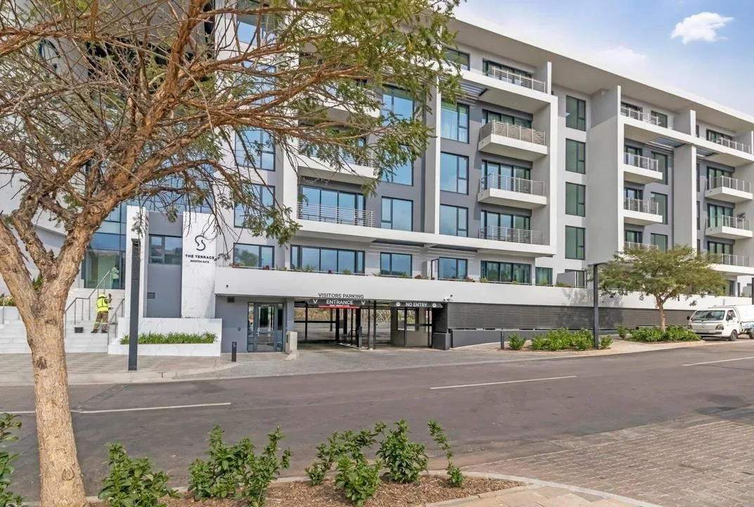 2 Bedroom Apartment / flat to rent in Sandton Central