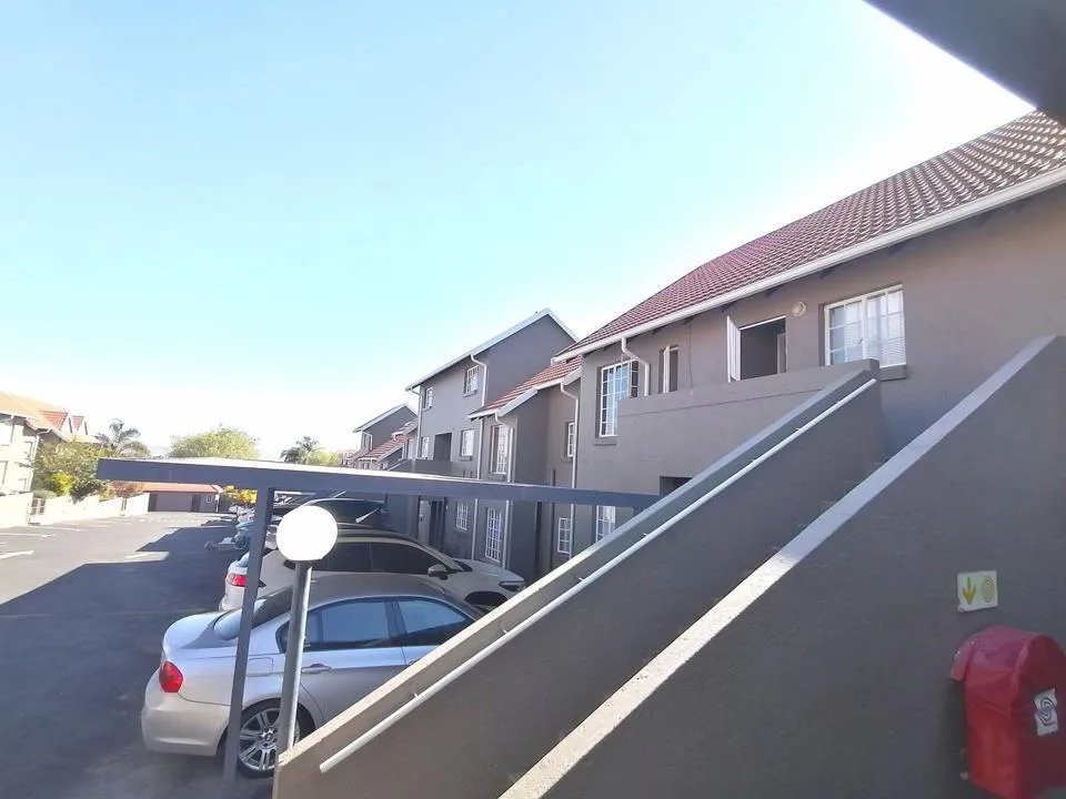 2 Bedroom Apartment / flat to rent in Radiokop