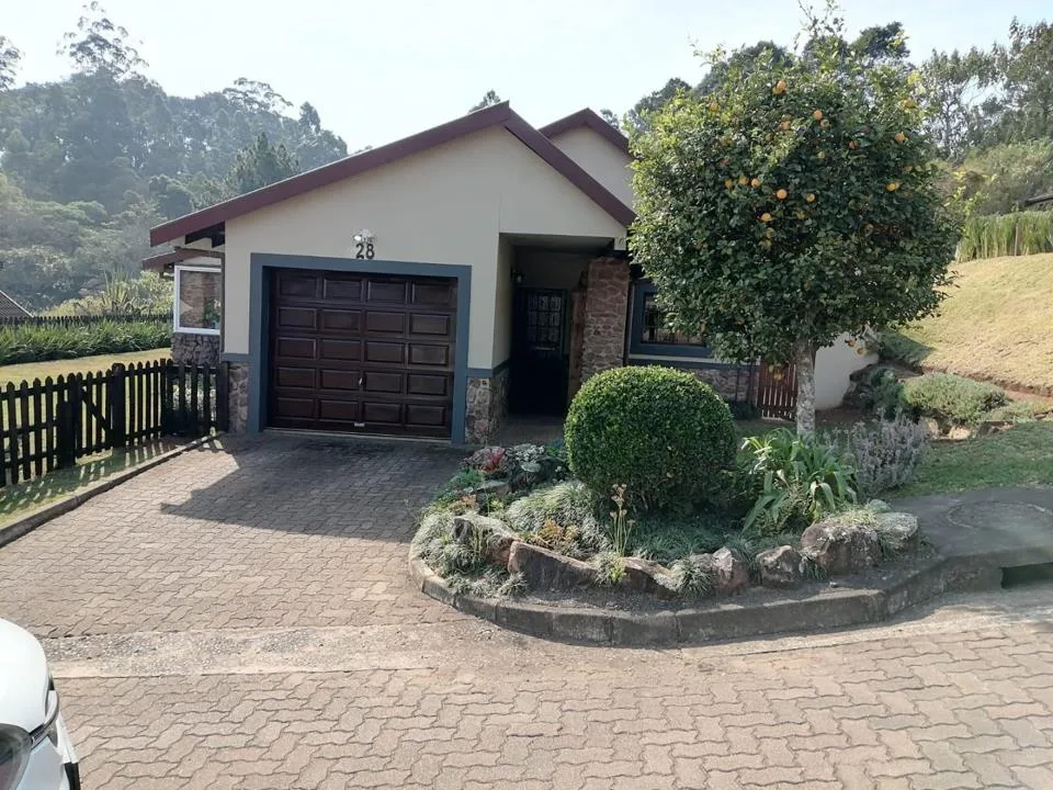 2 Bedroom Townhouse to rent in Bothas Hill