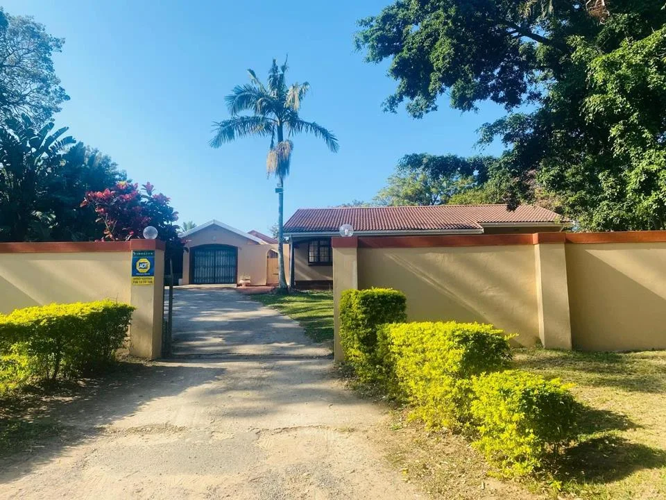 3 Bedroom House to rent in Uvongo