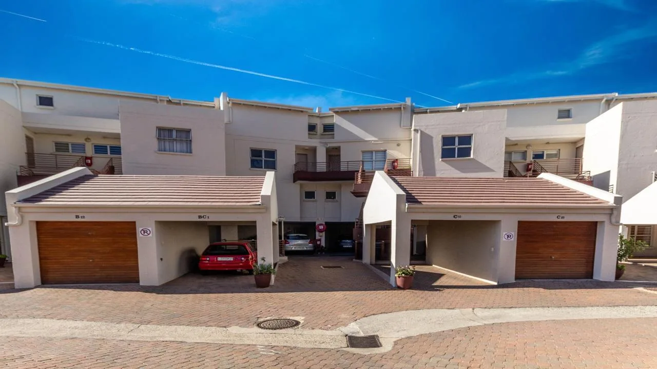 2 Bedroom Apartment / flat to rent in Northcliff