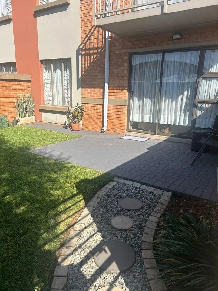2 Bedroom Townhouse to rent in Andeon AH