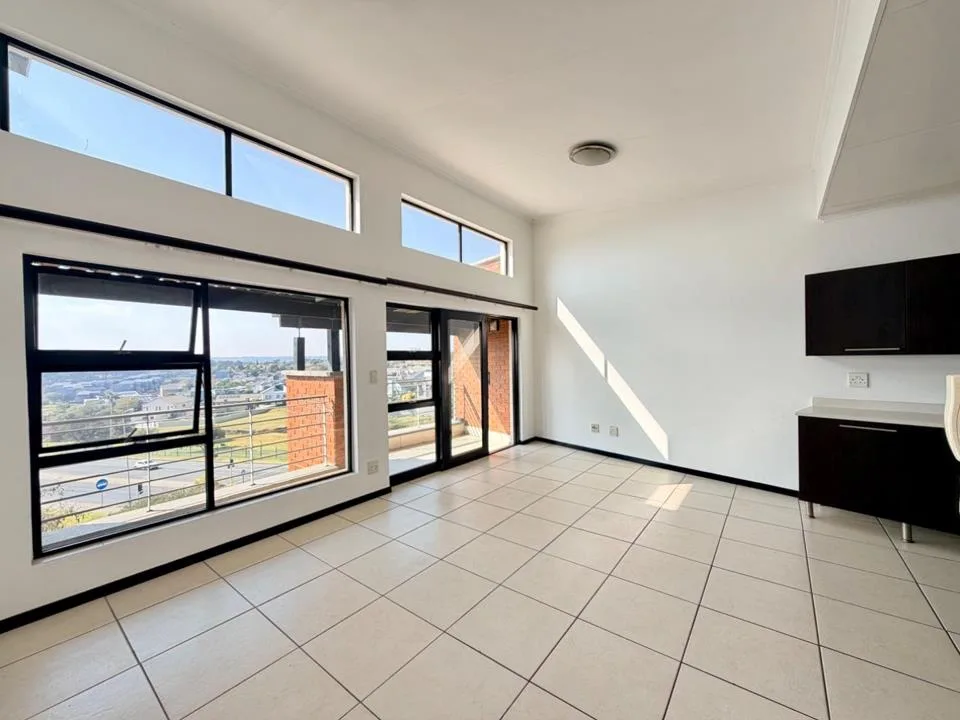 2 Bedroom Apartment / flat to rent in Greenstone Hill