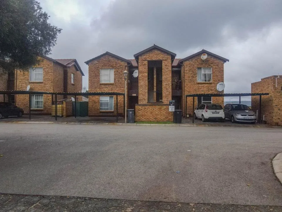 2 Bedroom Apartment / flat to rent in Honeypark