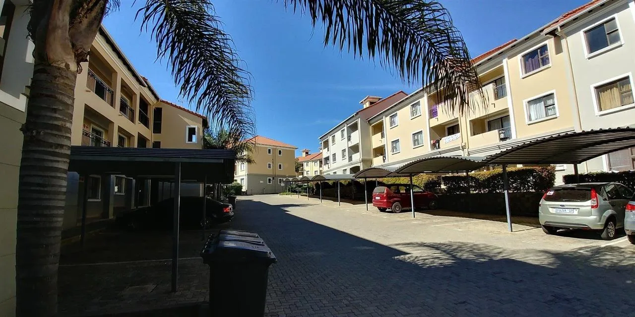 2 Bedroom Apartment / flat to rent in Grand Central