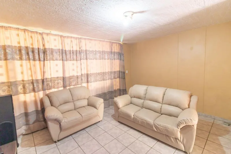 1 Bedroom Apartment / flat to rent in Kempton Park Central