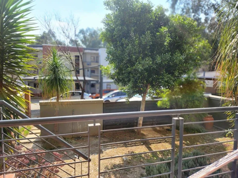 2 Bedroom Apartment / flat to rent in Douglasdale