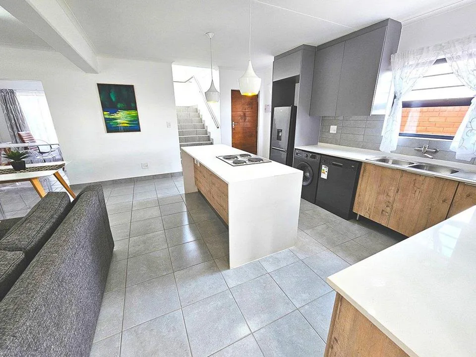 3 Bedroom Apartment / flat to rent in Irene