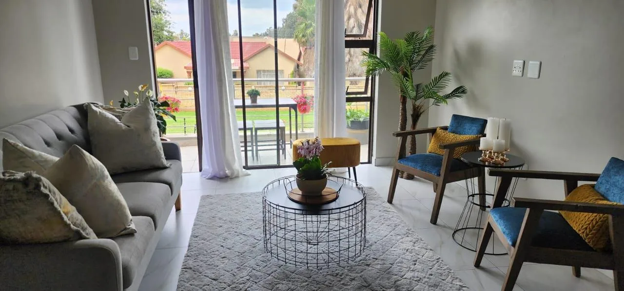 2 Bedroom Apartment / flat to rent in Dersley