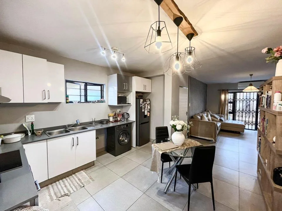 2 Bedroom Apartment / flat to rent in Red Hill