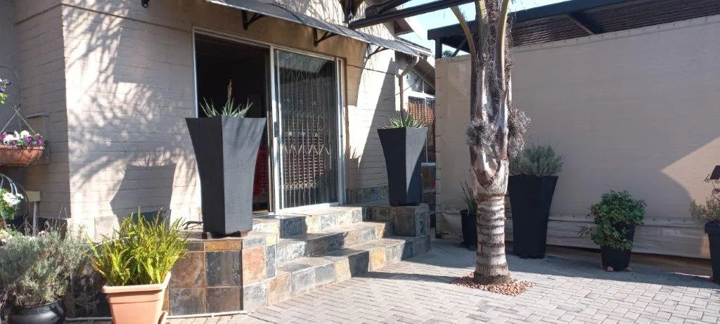 3 Bedroom House to rent in Hurlyvale