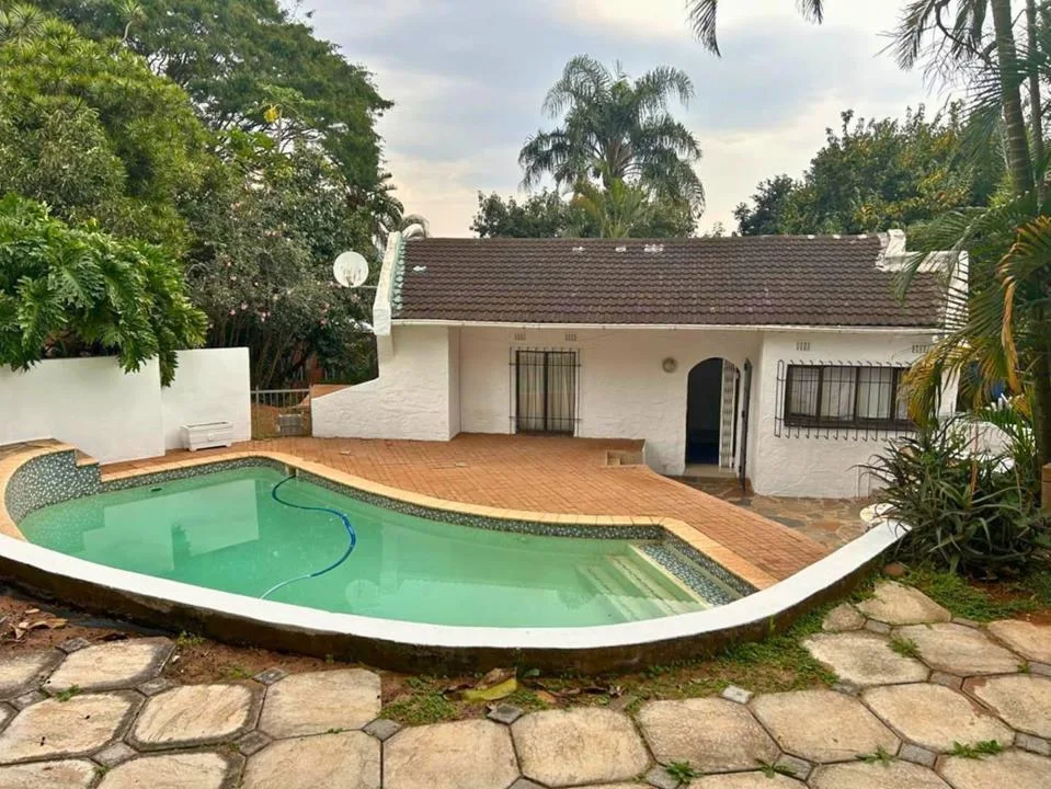 3 Bedroom House to rent in Carrington Heights