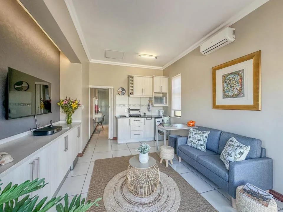1 Bedroom Apartment / flat to rent in Midlands Estate