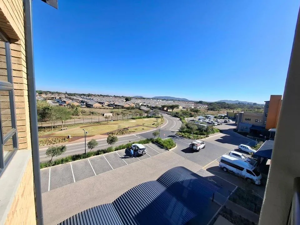 2 Bedroom Apartment / flat to rent in Montana Tuine