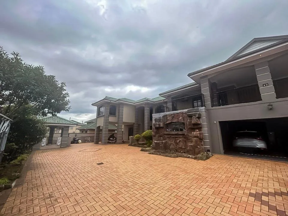 6 Bedroom House to rent in Somerset Park