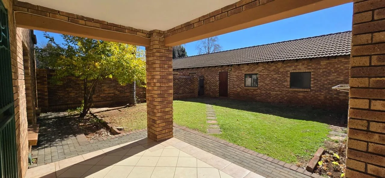 2 Bedroom Apartment / flat to rent in Eco Park Estate