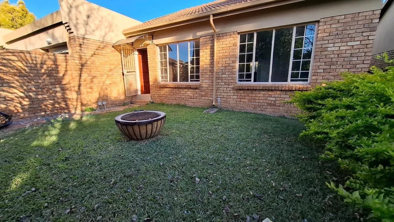 2 Bedroom Apartment / flat to rent in Amberfield Ridge