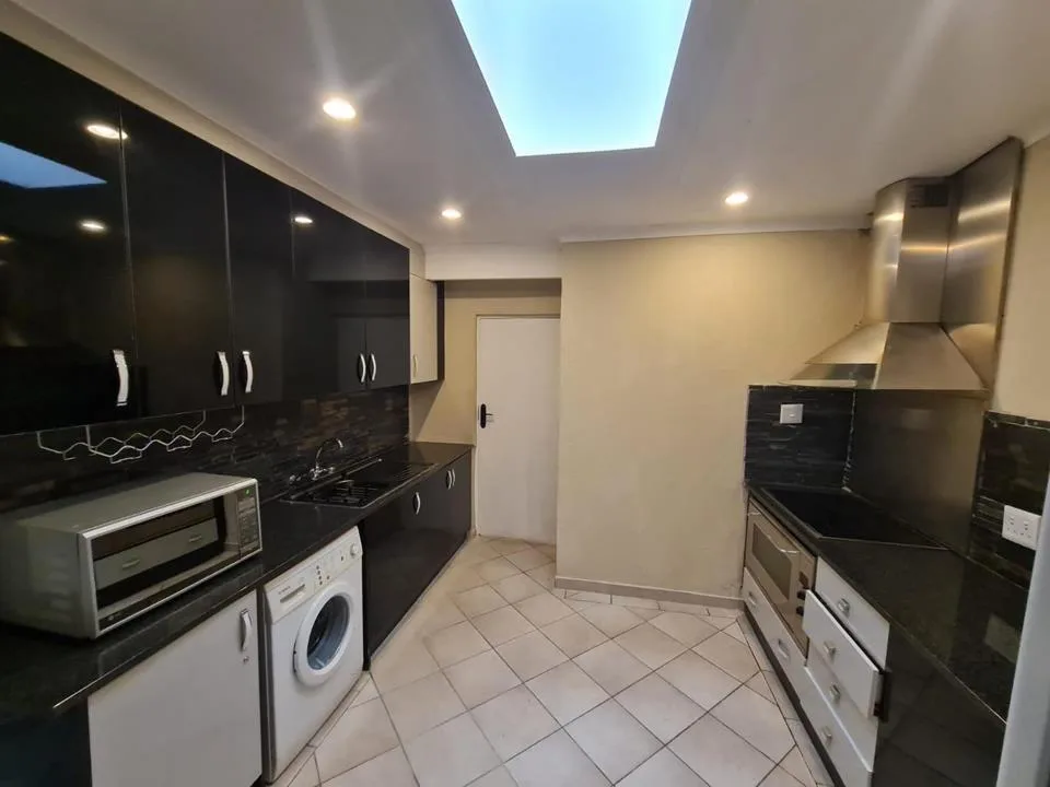 1 Bedroom House to rent in Roodekrans