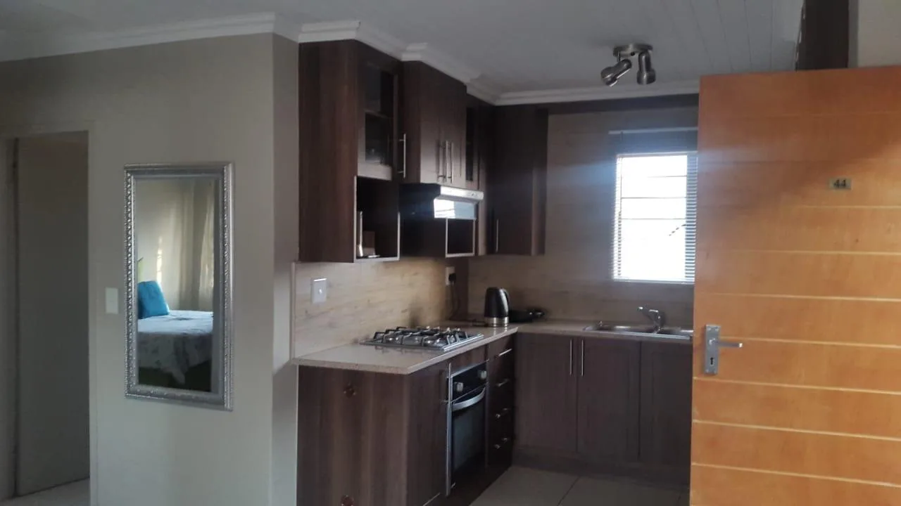 2 Bedroom Townhouse to rent in Andeon