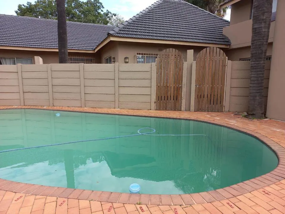 3 Bedroom Apartment / flat to rent in Glen Marais