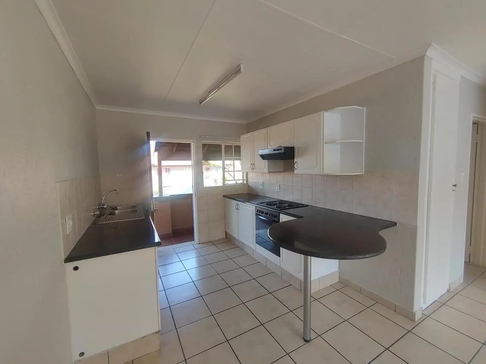 2 Bedroom Townhouse to rent in Kenleaf