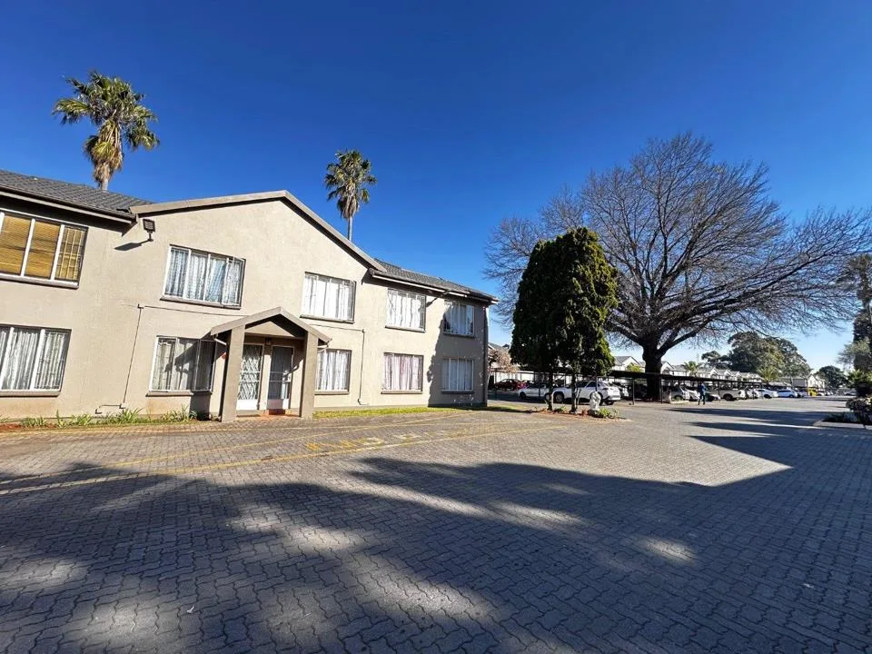 2 Bedroom Apartment / flat to rent in Lakefield