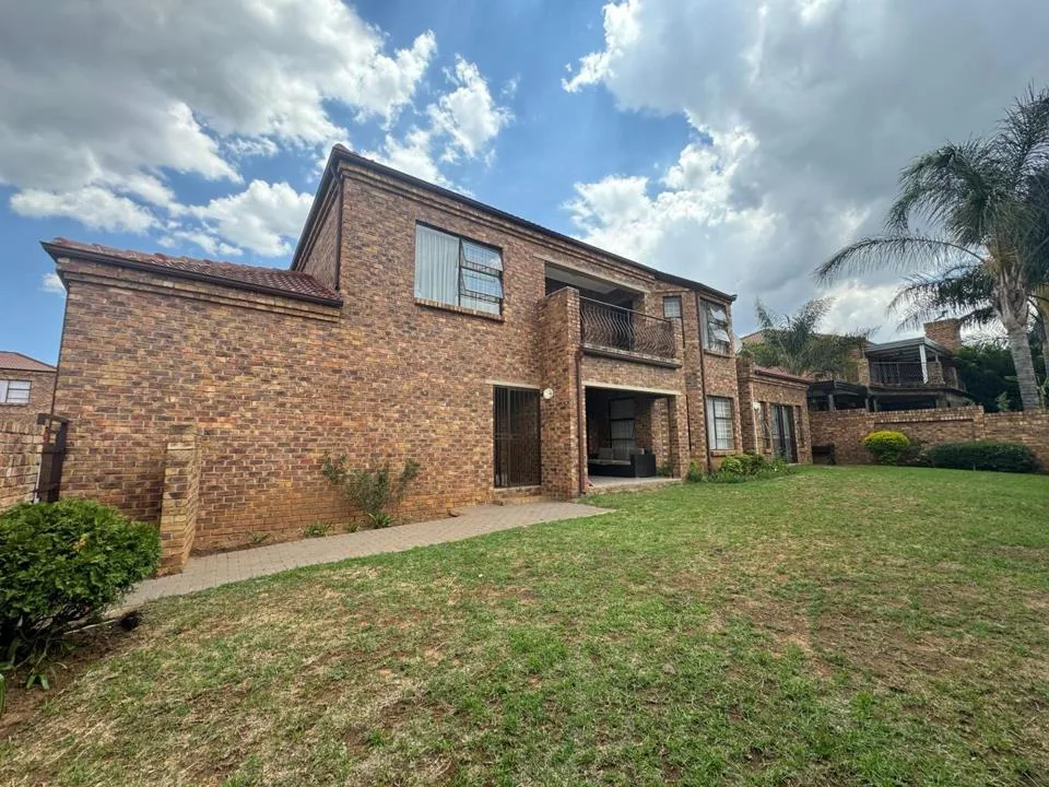 3 Bedroom House to rent in North Riding