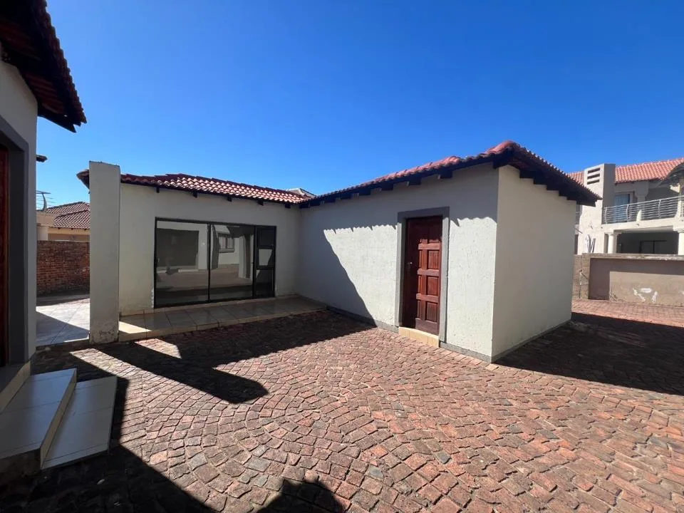 1 Bedroom Apartment / flat to rent in Savannah Country Estate