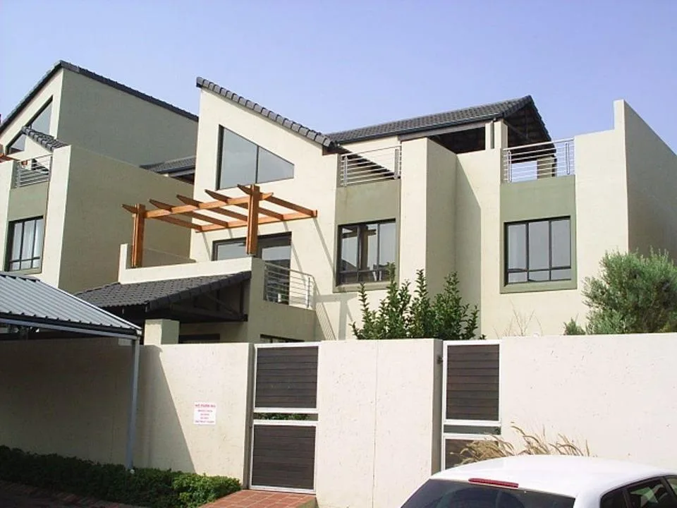 3 Bedroom Apartment / flat to rent in Douglasdale