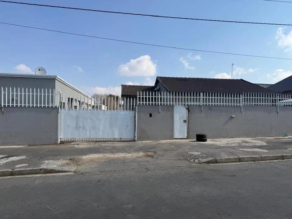 1 Bedroom House to rent in Primrose East