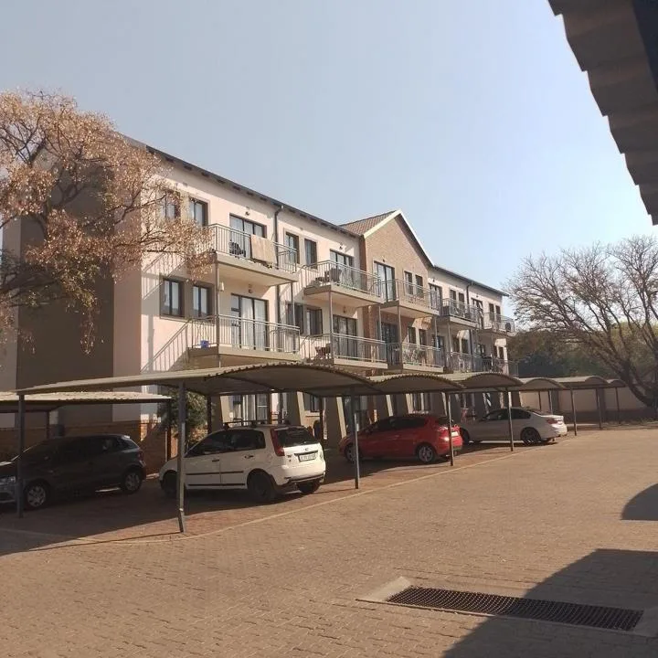 1 Bedroom Apartment / flat to rent in Montana