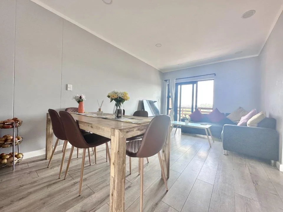 2 Bedroom Apartment / flat to rent in Hillcrest Central