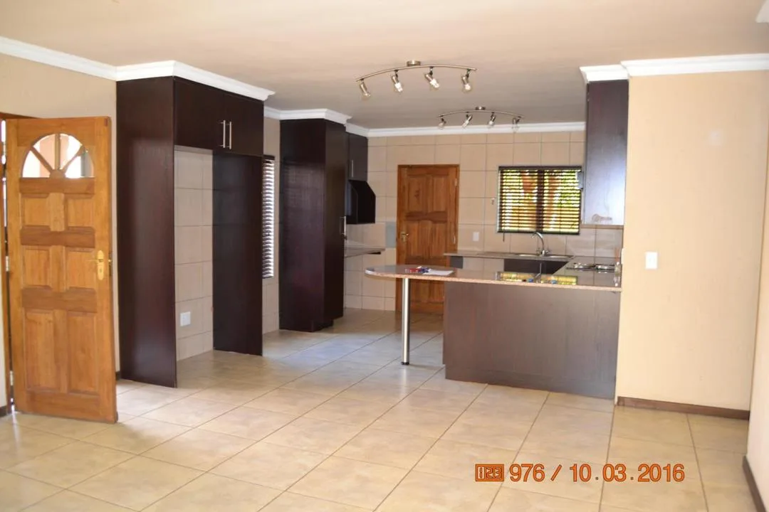 3 Bedroom Townhouse to rent in Brentwood