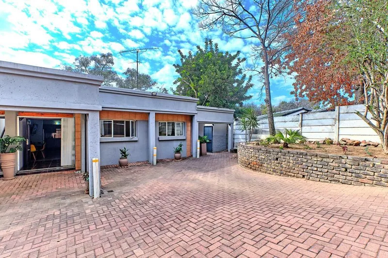 2 Bedroom Apartment / flat to rent in Woodmead