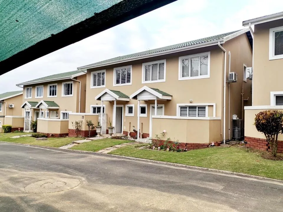 3 Bedroom Apartment / flat to rent in Mount Edgecombe North