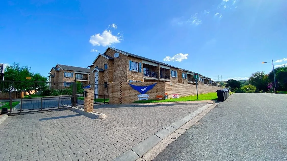 2 Bedroom Apartment / flat to rent in South Crest