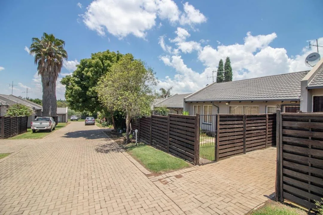 3 Bedroom Townhouse to rent in Birchleigh