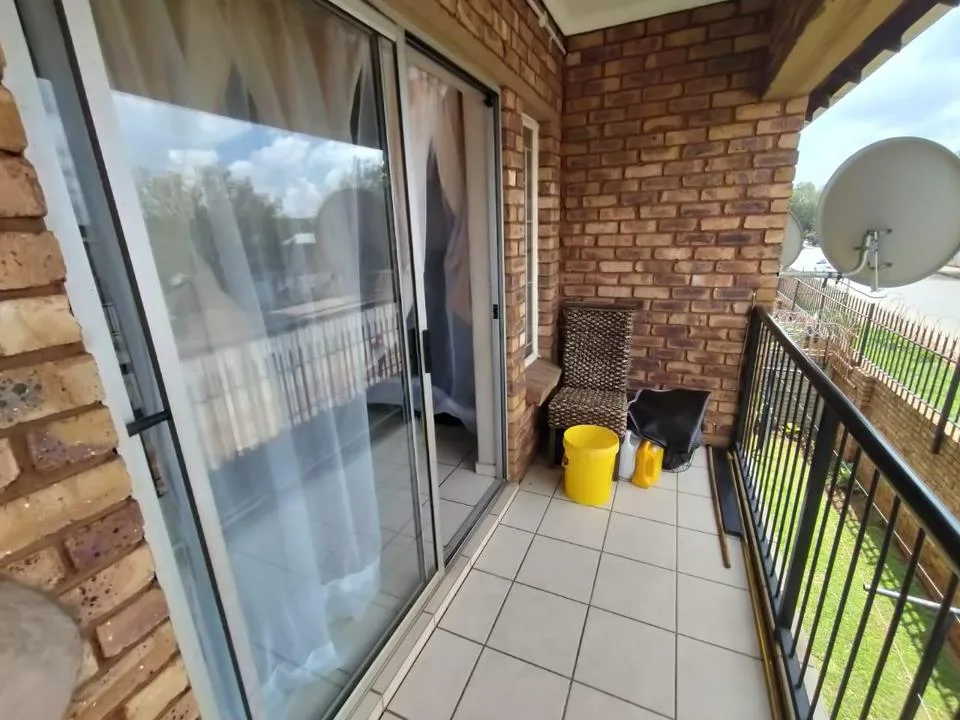 2 Bedroom Apartment / flat to rent in Kempton Park Ext 1