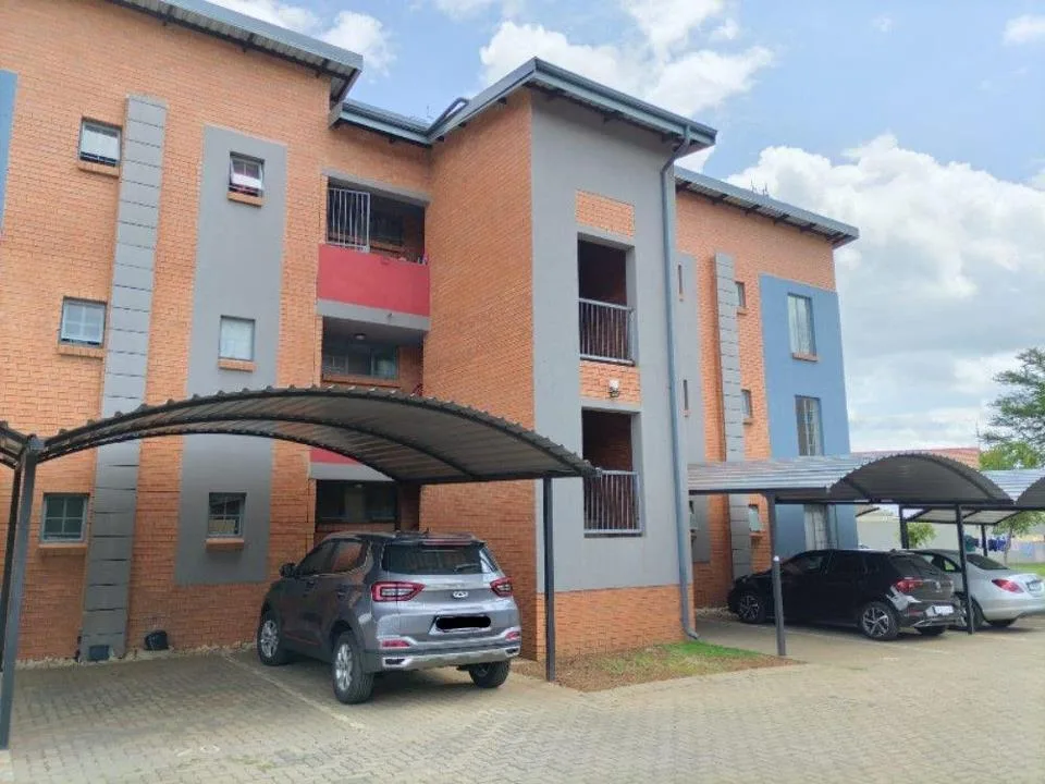 2 Bedroom Apartment / flat to rent in Montana