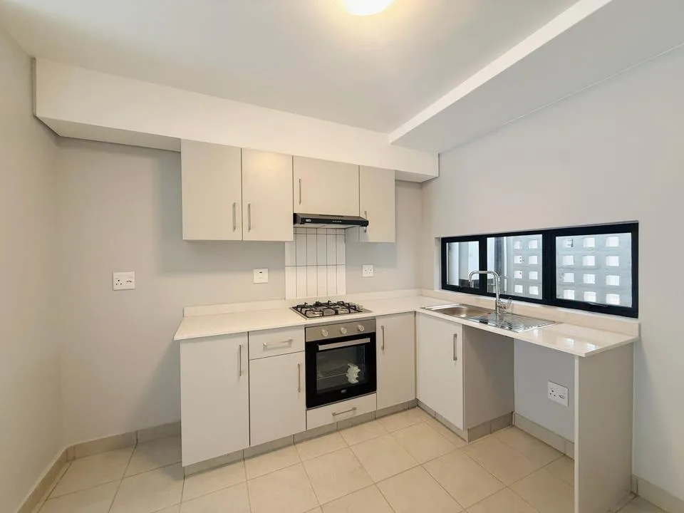 2 Bedroom Apartment / flat to rent in Emberton Estate
