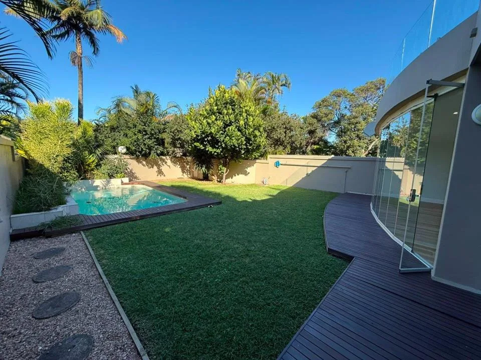 3 Bedroom Apartment / flat to rent in Umhlanga Central