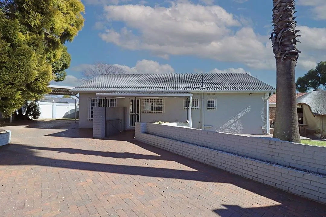 5 Bedroom House to rent in Hurlyvale
