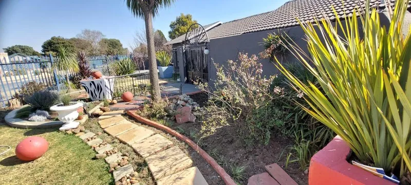 2 Bedroom House to rent in Brakpan North