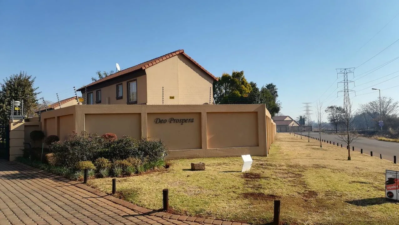 2 Bedroom Townhouse to rent in Annlin