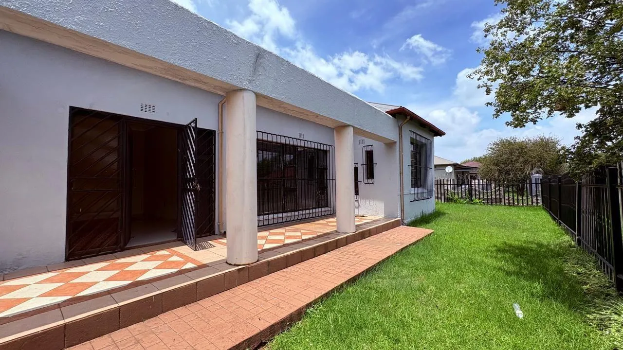 3 Bedroom House to rent in Brakpan Central