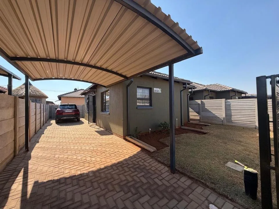 2 Bedroom House to rent in Protea Glen