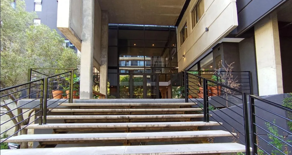 0.5 Bedroom Apartment / flat to rent in Sandton Central