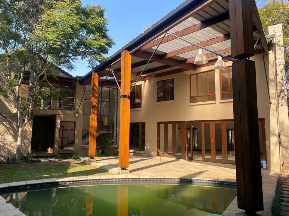 5 Bedroom House to rent in Bryanston