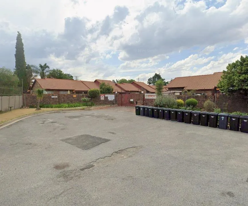 3 Bedroom Townhouse to rent in Birch Acres